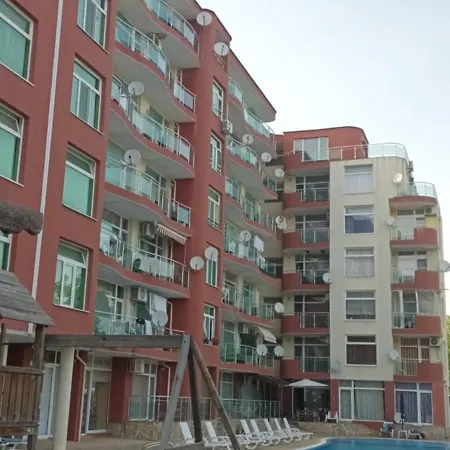 компактен тристаен апартамент Apartman